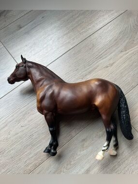 Breyer Horse Vintage Tango horse dark